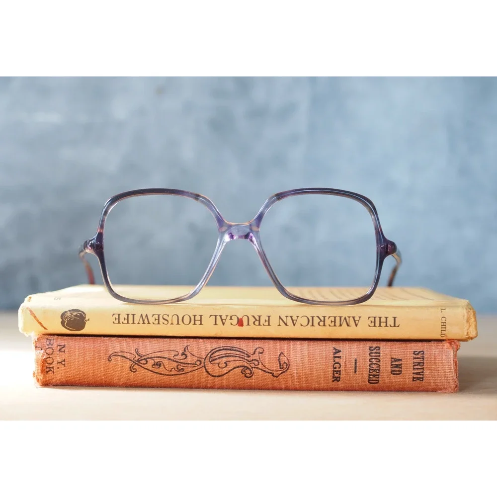 Vintage 1970s Eyeglasses Canada 52-16 Granny Chic Retro Boho Jackie O NOS